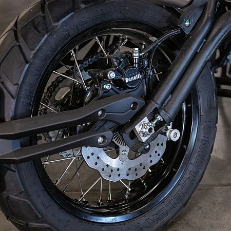 Мотоцикл Benelli TRK 502X (темно-зеленый глянцевый) 2026г.