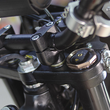 Мотоцикл Regulmoto ZR PR 300 4 valves 5 gear (Черный/ оранжевый)
